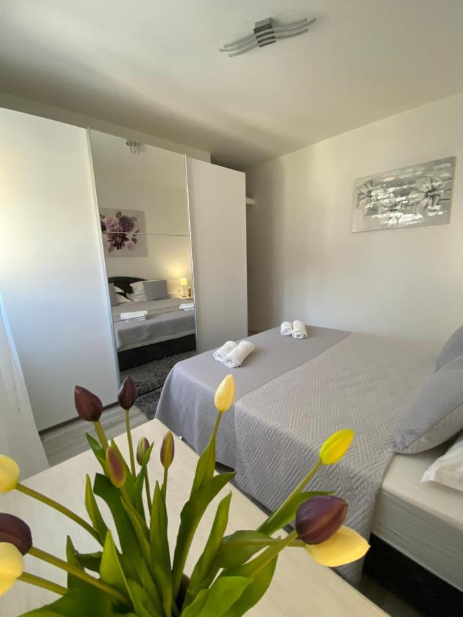 Apartman Antonio Baška Voda Kültér fotó